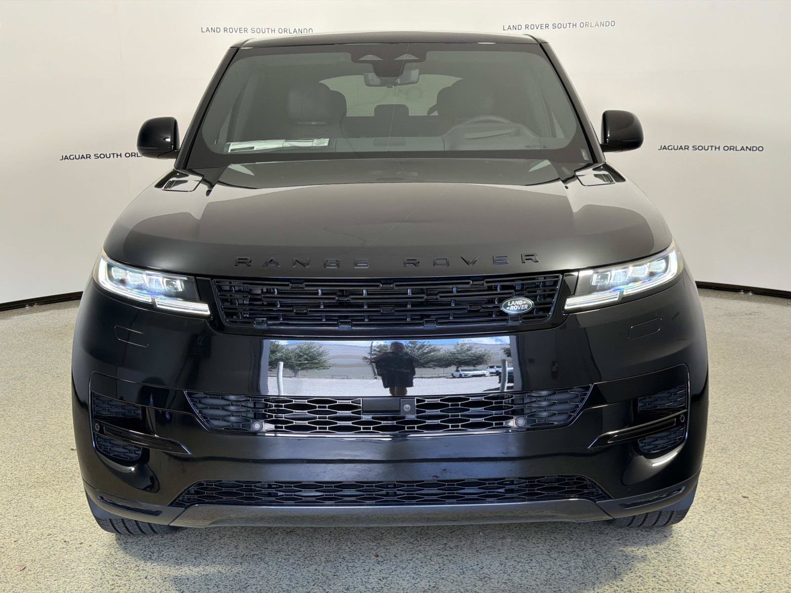 New 2026 Land Rover Range Rover Sport SE AWD/4WD image 8