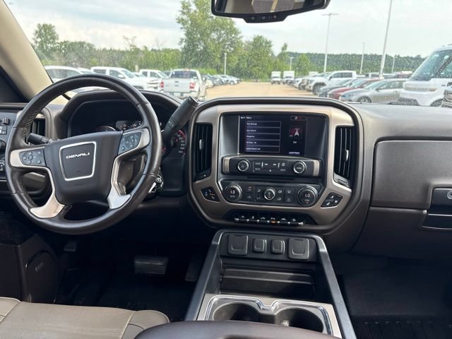 Used 2016 GMC Sierra 1500 Denali w/ Enhanced Driver Alert Package AWD/4WD image 42