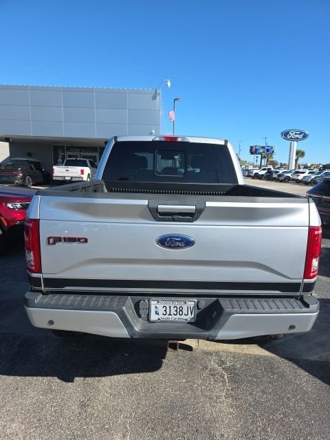Used 2017 Ford F150 XLT w/ Equipment Group 302A Luxury image 4