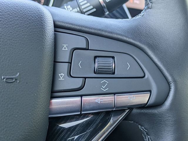 New 2025 Cadillac XT6 Premium Luxury image 12