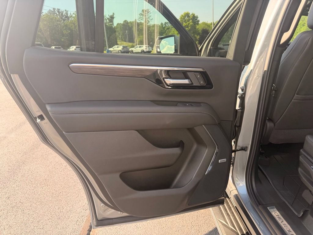 New 2026 Chevrolet Tahoe LT w/ Comfort Package AWD/4WD image 29