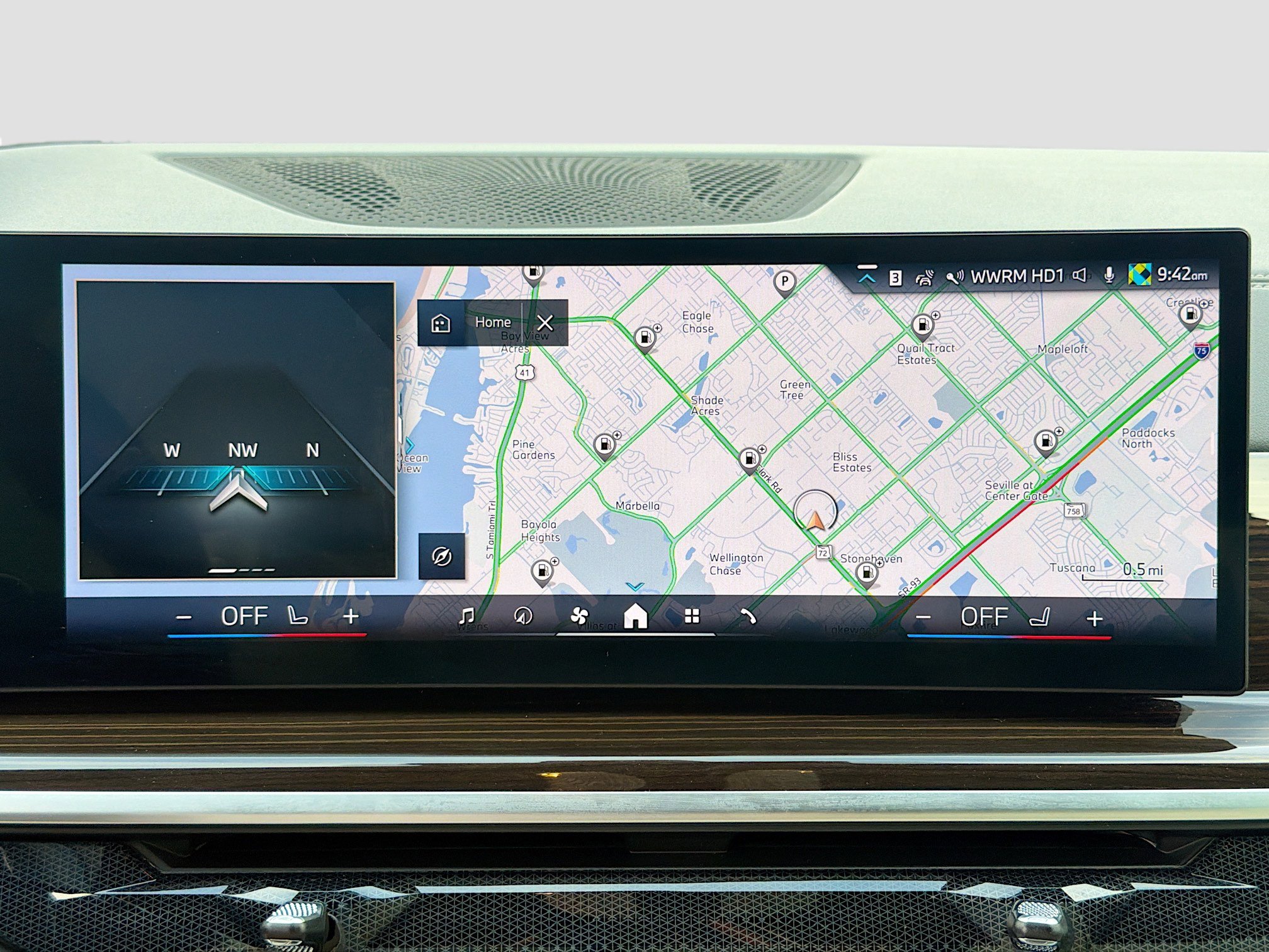 Used 2024 BMW X5 sDrive40i w/ M Sport Package image 32