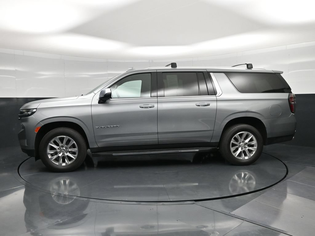 Used 2023 Chevrolet Suburban Premier AWD/4WD image 9