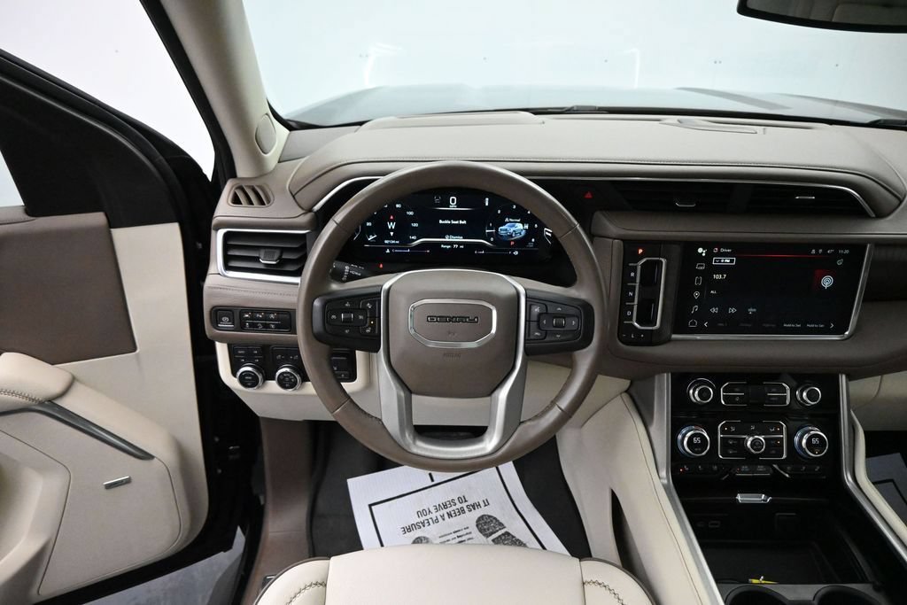 Used 2023 GMC Yukon Denali w/ Max Trailering Package AWD/4WD image 23