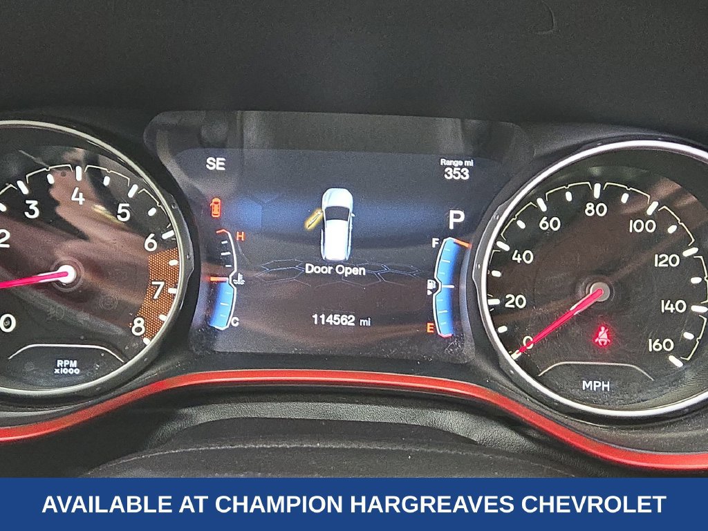 Used 2018 Jeep Compass Trailhawk AWD/4WD image 16