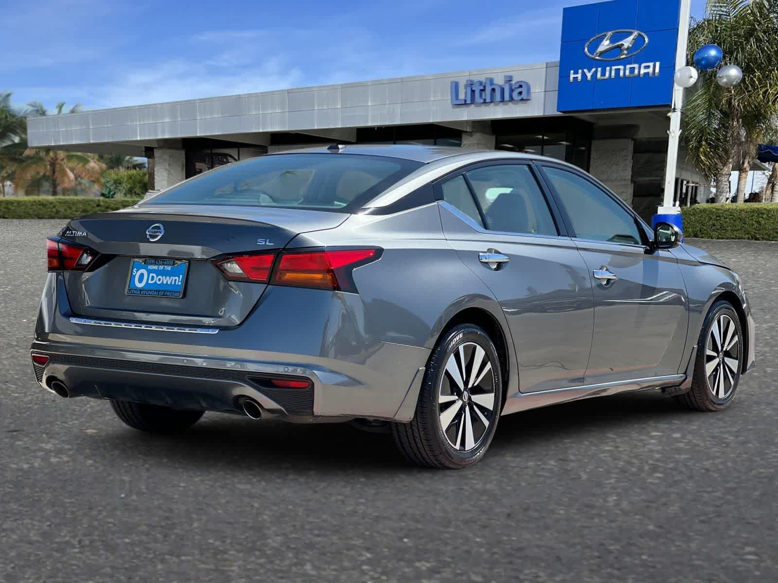 Used 2021 Nissan Altima 2.5 SL FWD image 3