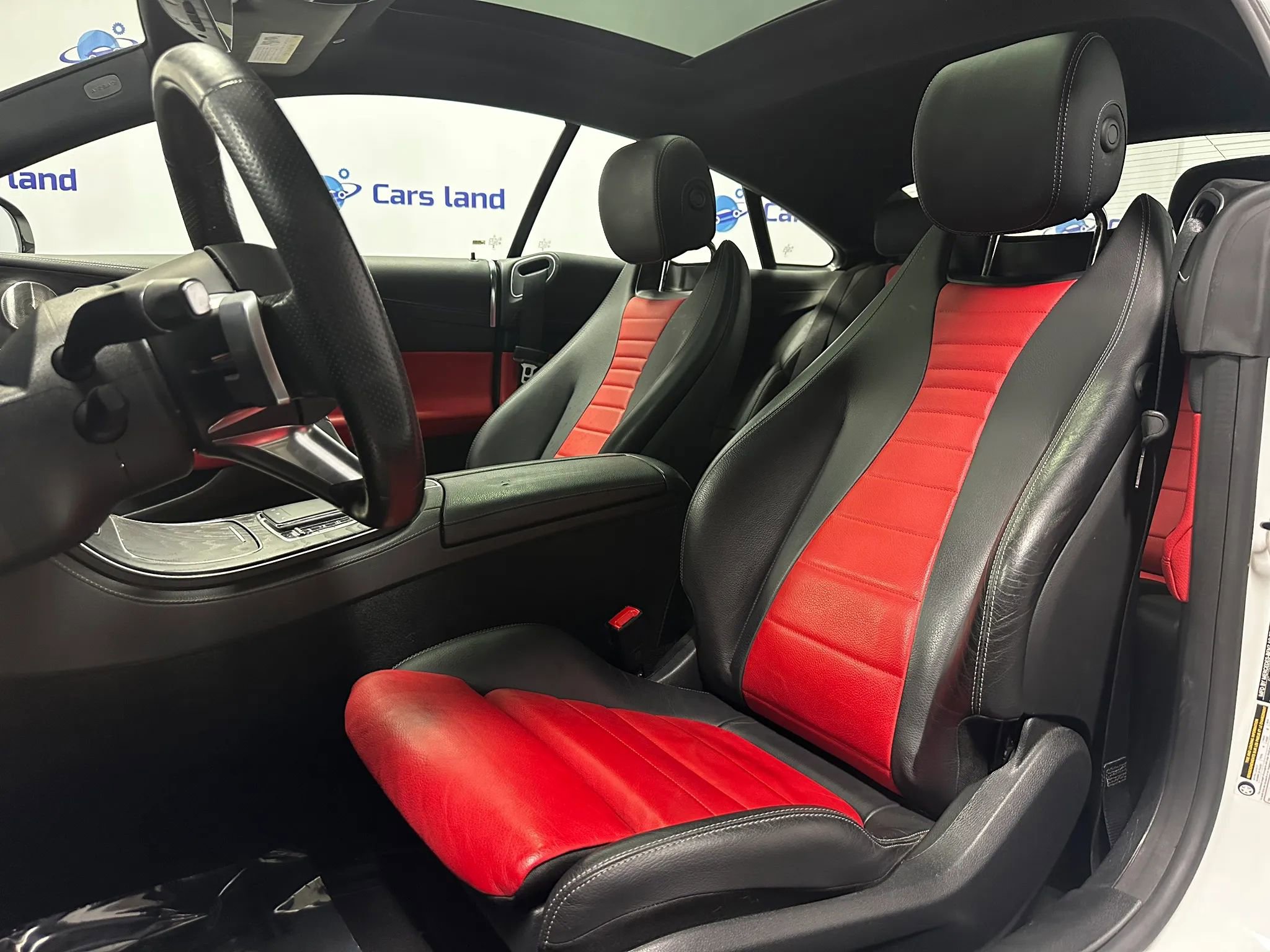 Used 2023 Mercedes-Benz E 450 Coupe image 11