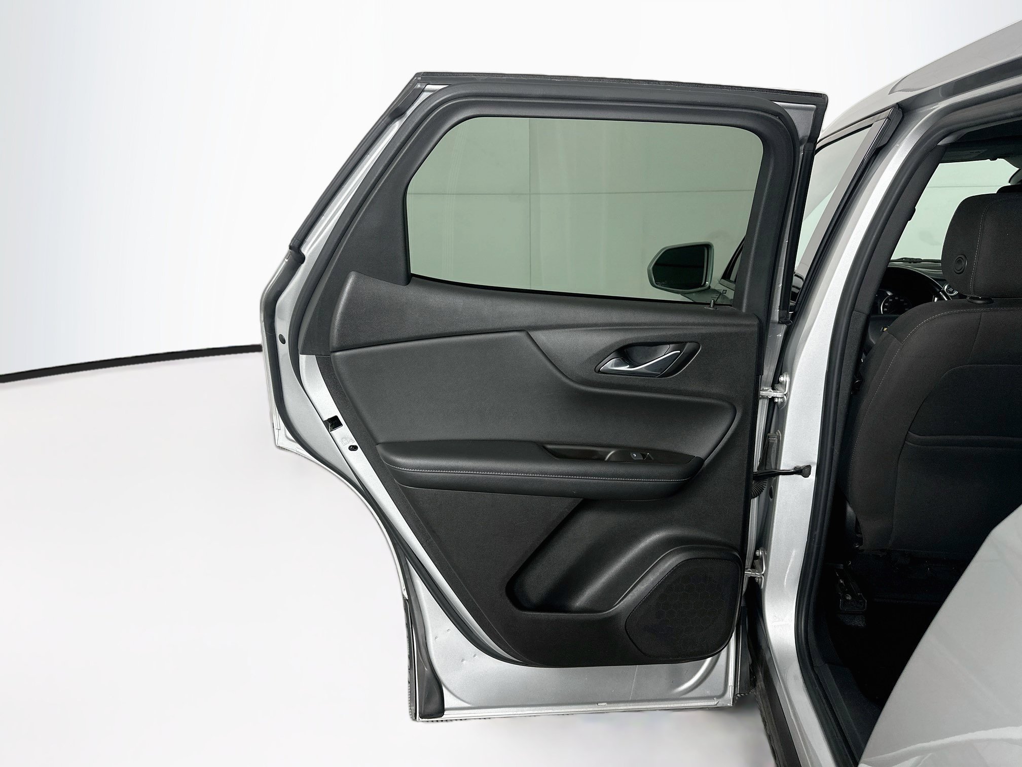 Used 2019 Chevrolet Blazer LT FWD image 24