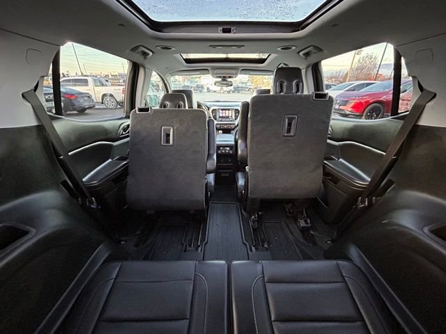 Used 2019 GMC Acadia SLT w/ LPO, Floor Liner Package image 45