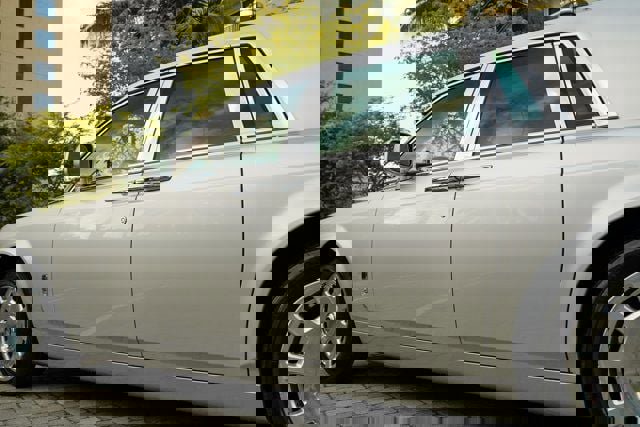 Used 2013 Rolls-Royce Phantom Sedan image 20