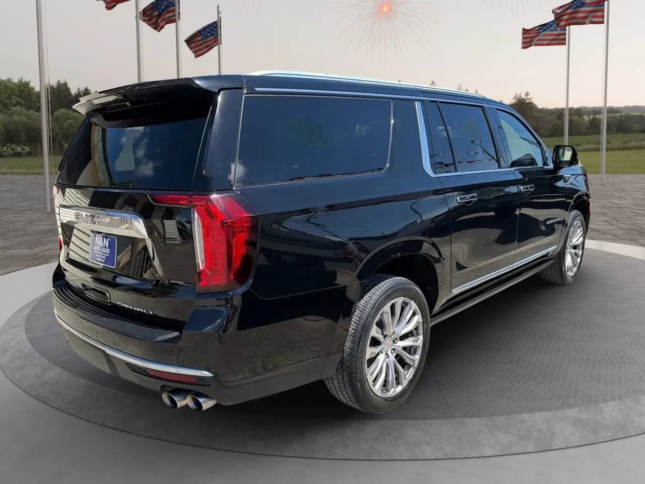 Used 2021 GMC Yukon XL Denali w/ Denali Premium Package RWD image 10
