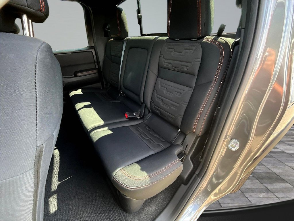 Used 2026 Nissan Frontier PRO-4X AWD/4WD image 25