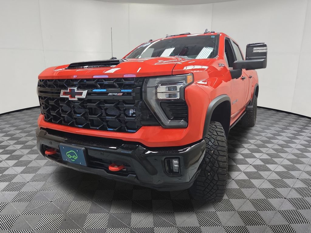 Certified 2025 Chevrolet Silverado 2500 ZR2 w/ Technology Package AWD/4WD image 8