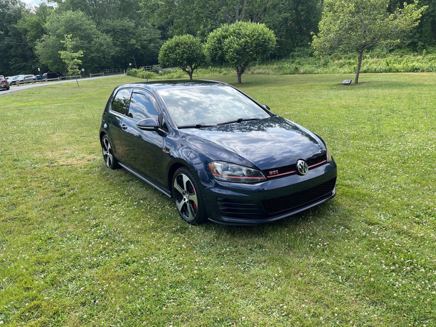 Used 2016 Volkswagen GTI SE