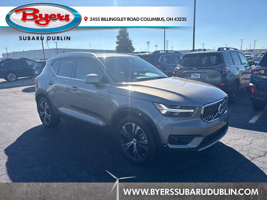 Used 2021 Volvo XC40 T5 Inscription w/ Advanced Package