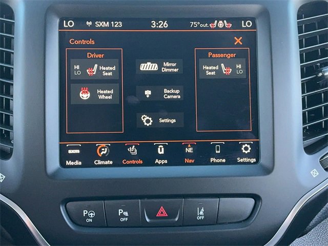 Used 2023 Jeep Cherokee Altitude Lux image 21