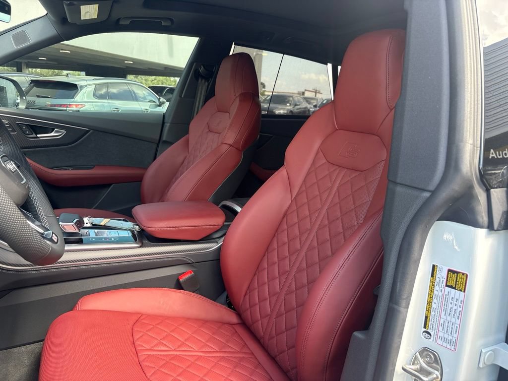 New 2026 Audi SQ8 Prestige AWD/4WD image 11