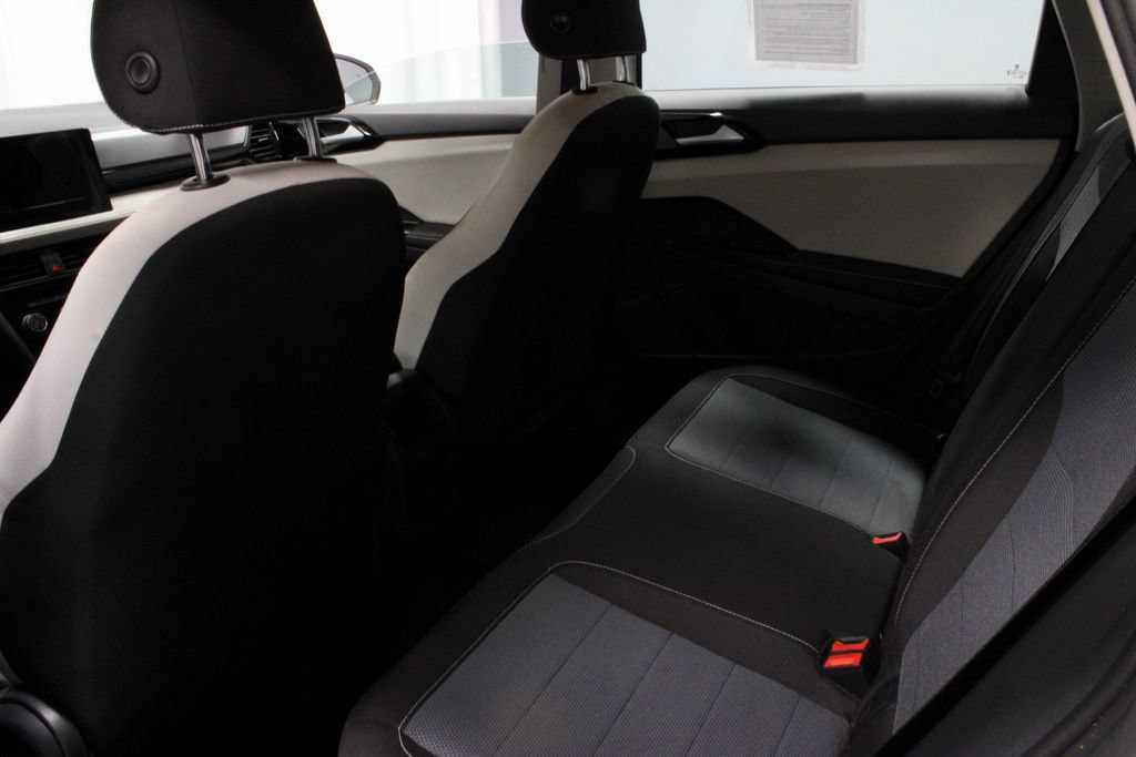 Used 2025 Volkswagen Taos S AWD/4WD image 21