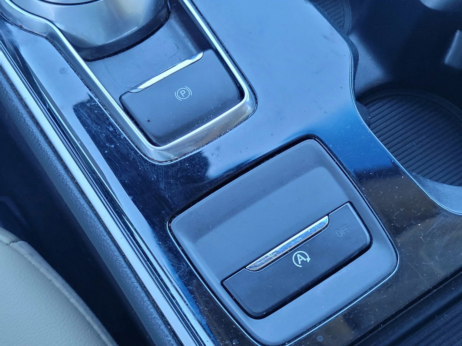 Used 2019 Ford Edge SEL w/ Equipment Group 201A image 26