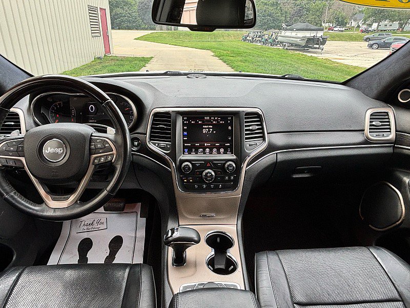 Used 2011 Jeep Grand Cherokee Limited AWD/4WD image 23