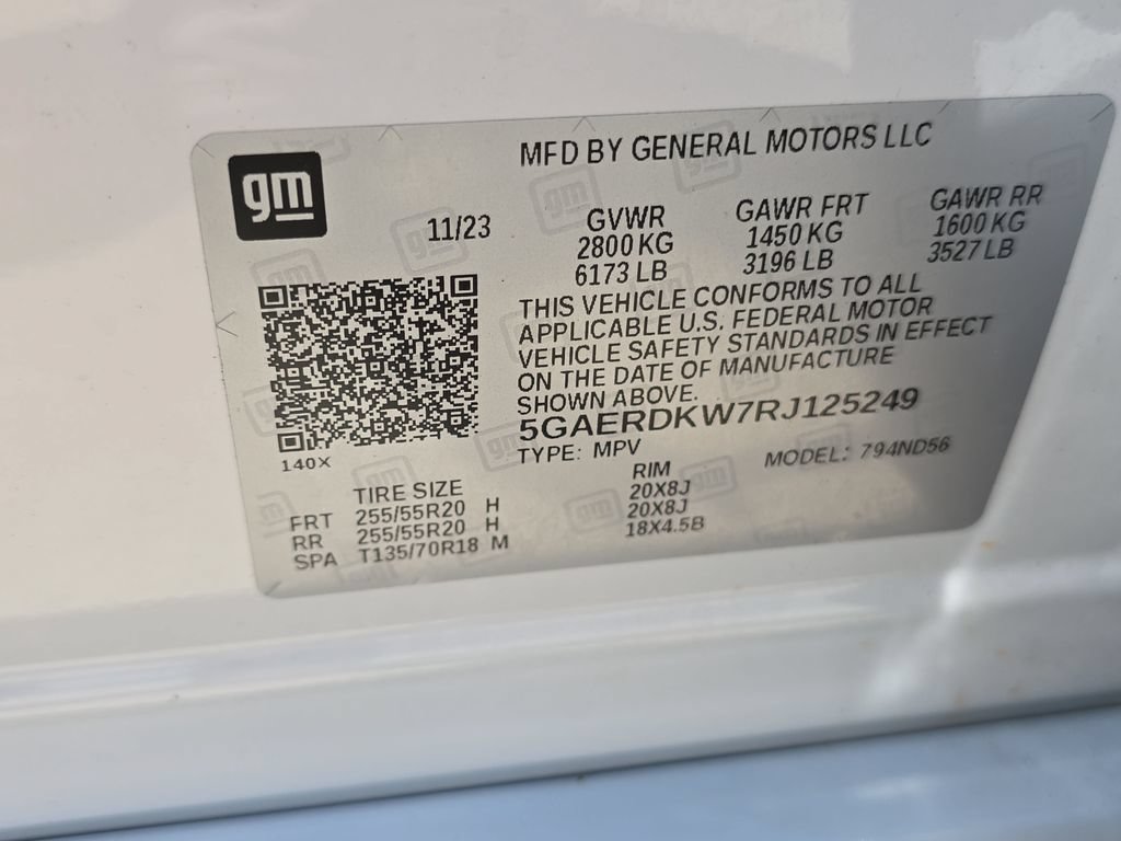 Used 2024 Buick Enclave Avenir w/ Trailering Package, 5000 lbs. FWD image 36