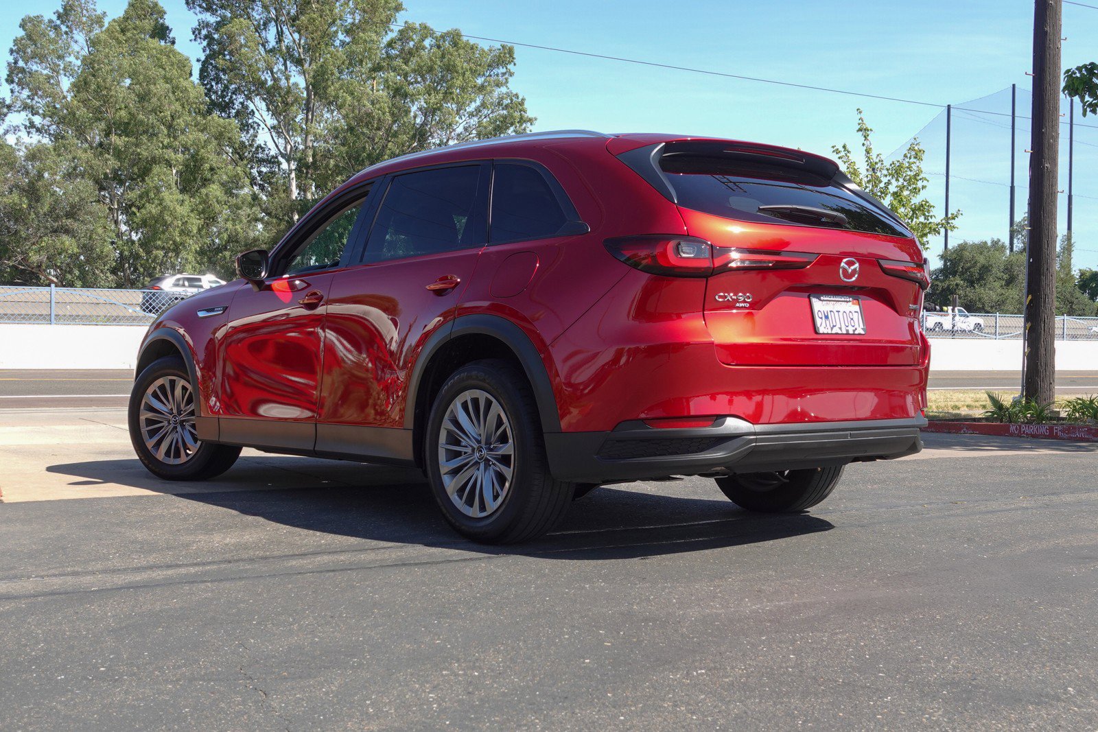 Used 2024 MAZDA CX-90 Plug-In Hybrid w/ Preferred image 8
