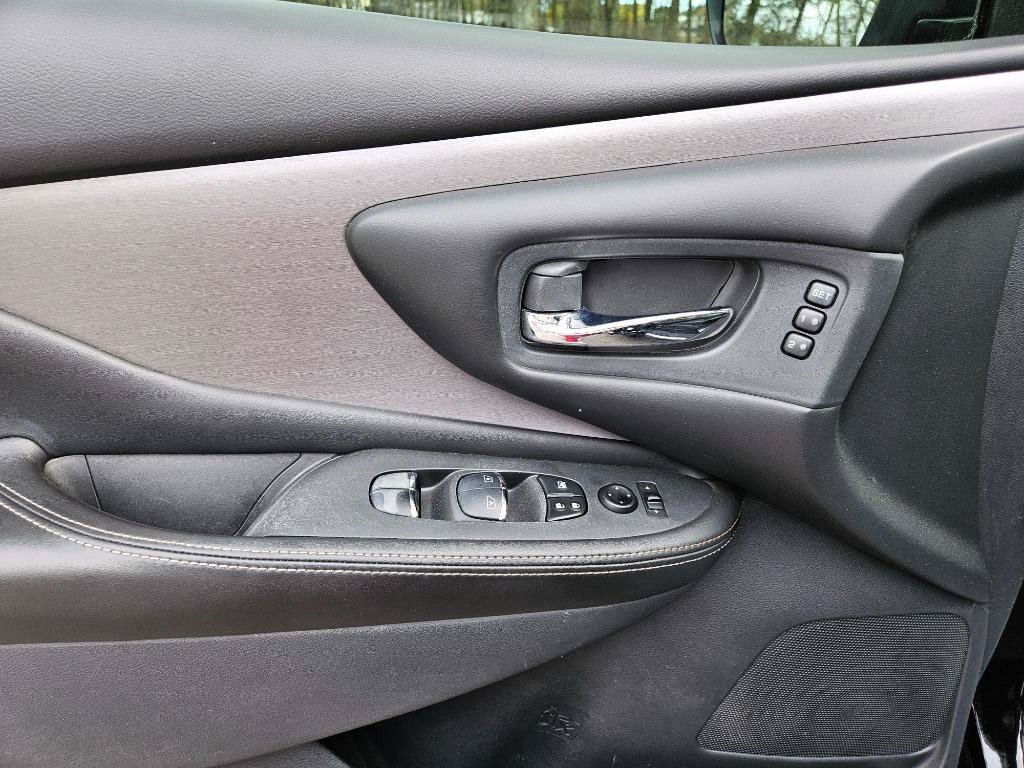 Used 2020 Nissan Murano SL FWD image 10