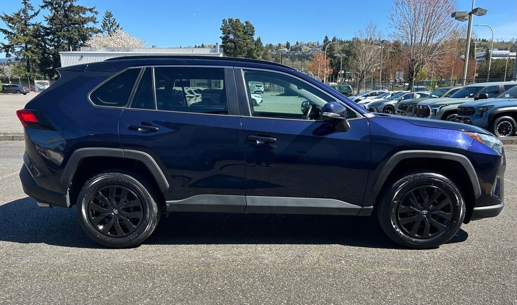 Certified 2022 Toyota RAV4 XLE image 4