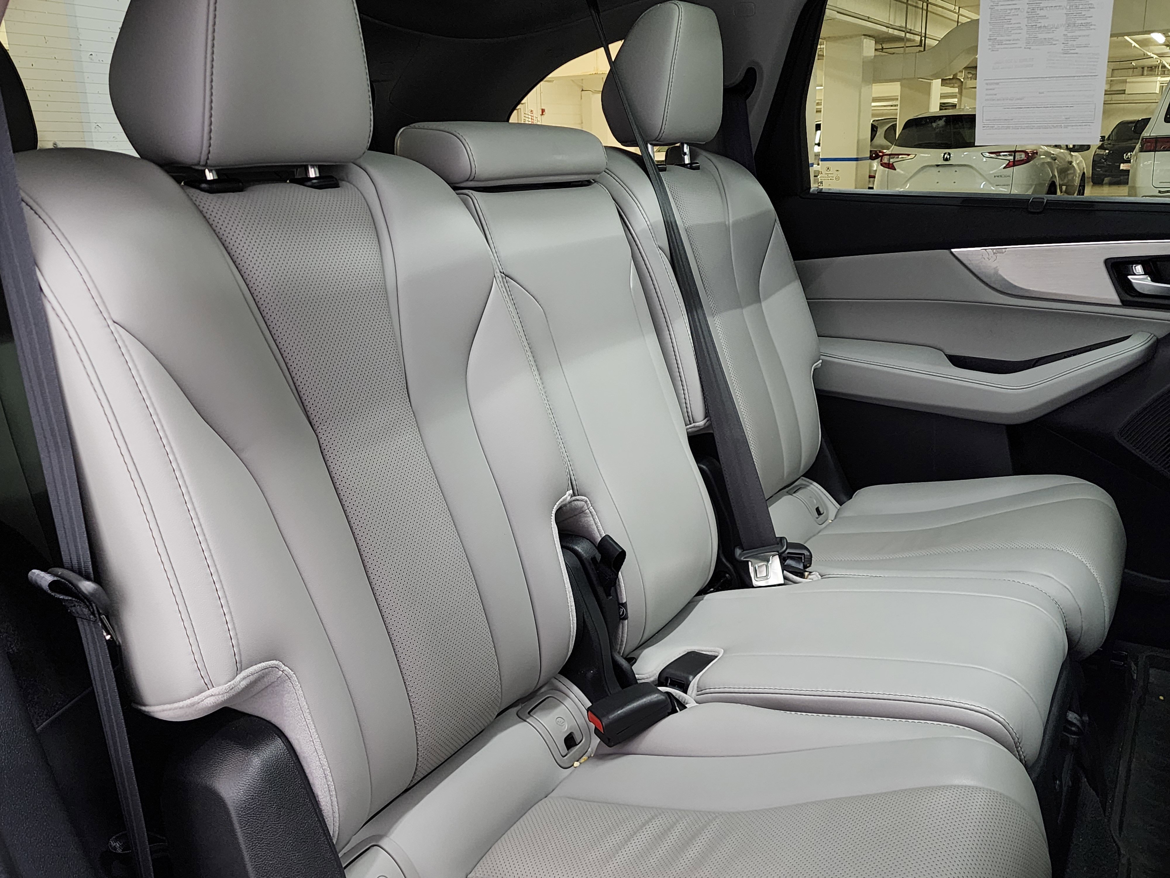 Used 2024 Acura MDX SH-AWD w/ Technology Package image 21