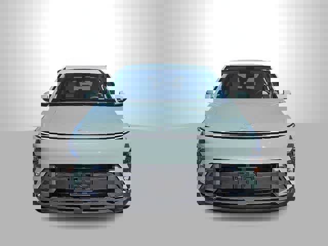 Certified 2025 Hyundai Kona SE image 3