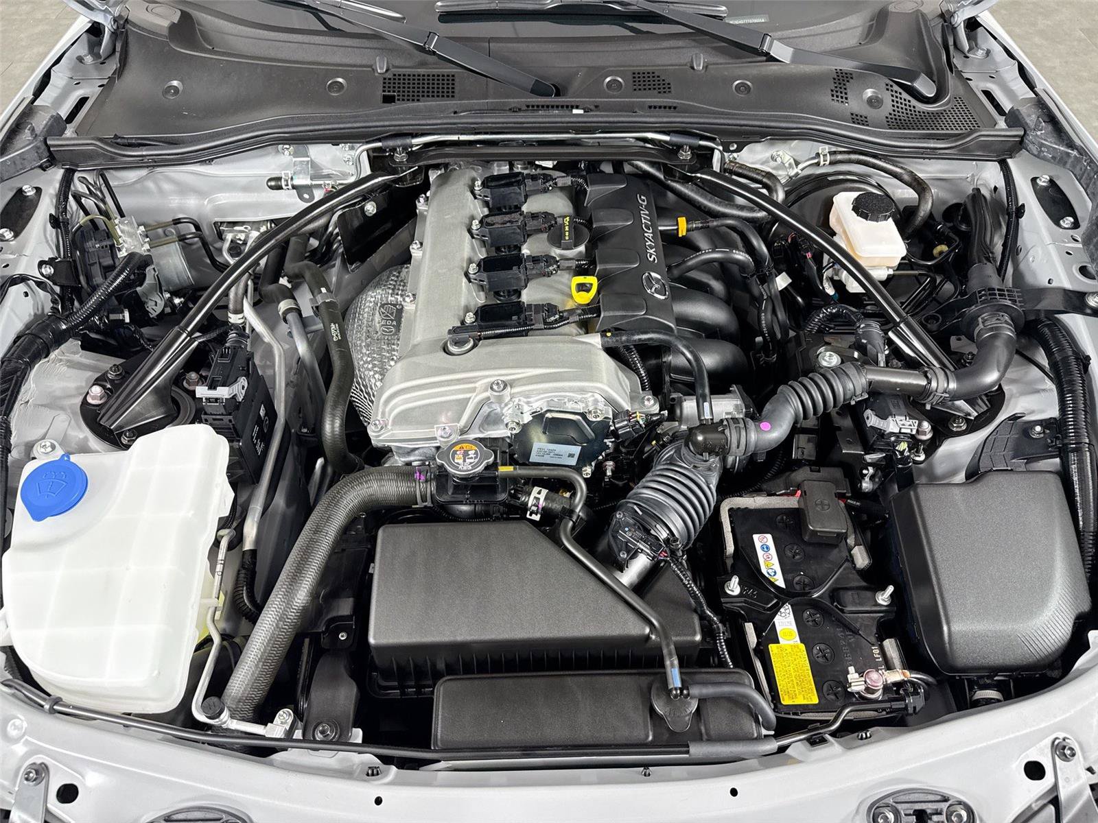 Used 2026 MAZDA MX-5 Miata Grand Touring RWD image 39