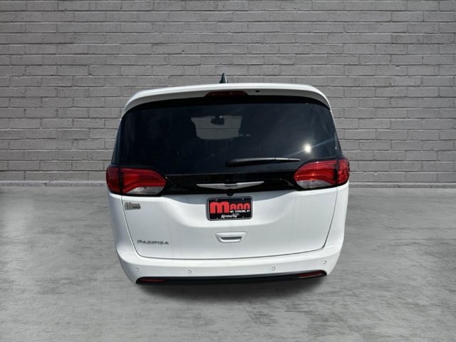 New 2027 Chrysler Pacifica LX FWD image 6