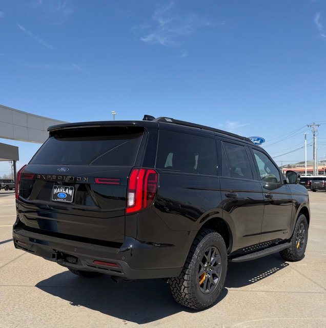 New 2026 Ford Expedition Tremor image 4