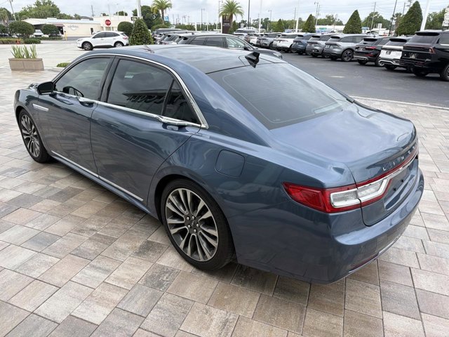 Used 2020 Lincoln Continental w/ Premium Package FWD image 4