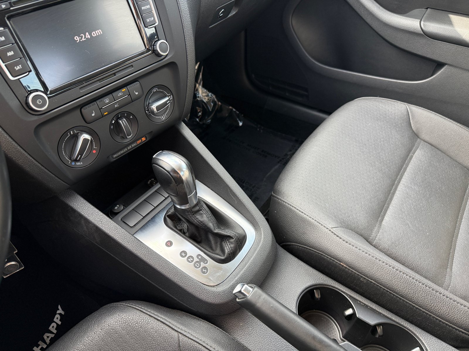 Used 2012 Volkswagen Jetta SE FWD image 13