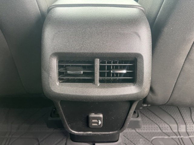 Used 2020 Chevrolet Equinox LT image 50