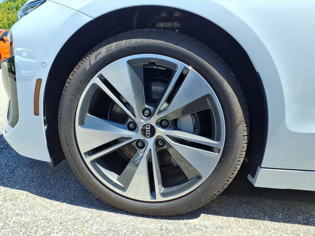 New 2025 Audi A6 e-tron Premium Plus RWD image 26