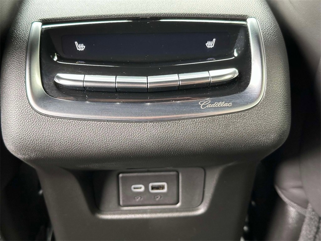 Certified 2025 Cadillac XT6 Premium Luxury w/ Platinum Package image 20