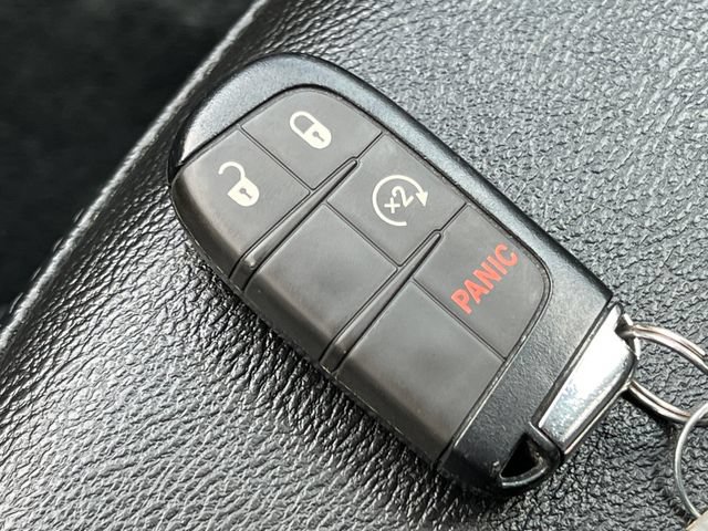 Used 2024 Jeep Compass Limited AWD/4WD image 30