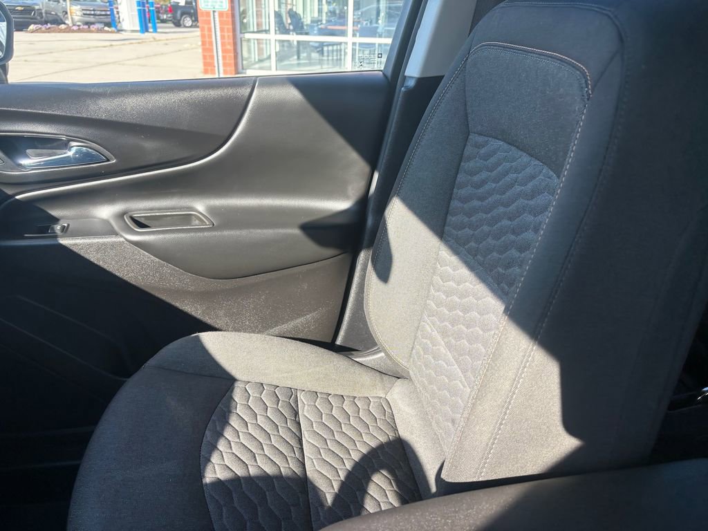 Used 2019 Chevrolet Equinox LT image 12
