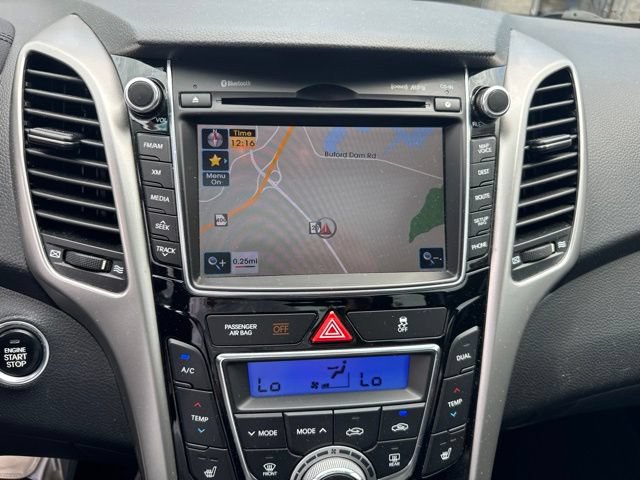 Used 2015 Hyundai Elantra GT w/ Option Group 03 FWD image 11