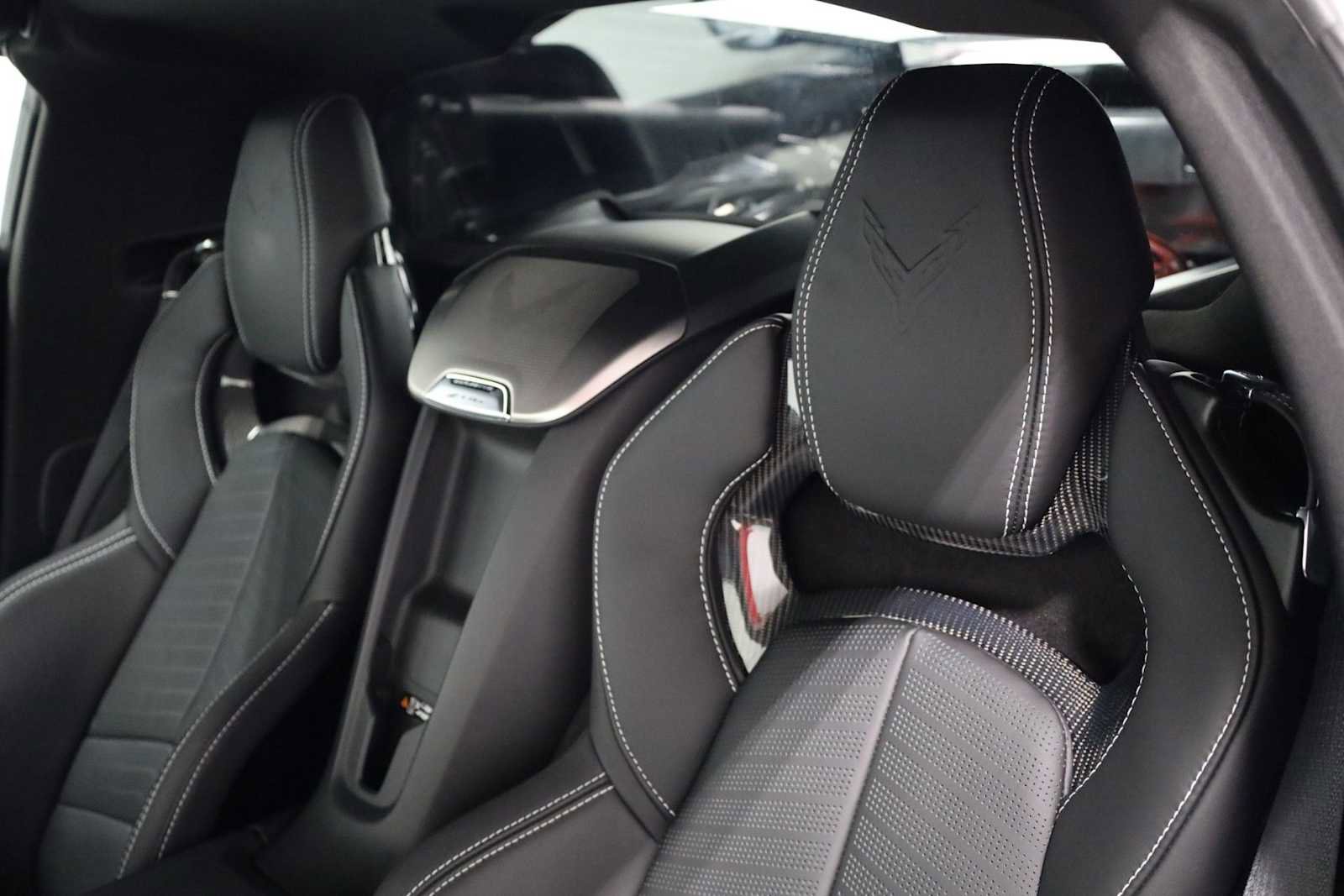 Used 2024 Chevrolet Corvette Z06 image 17