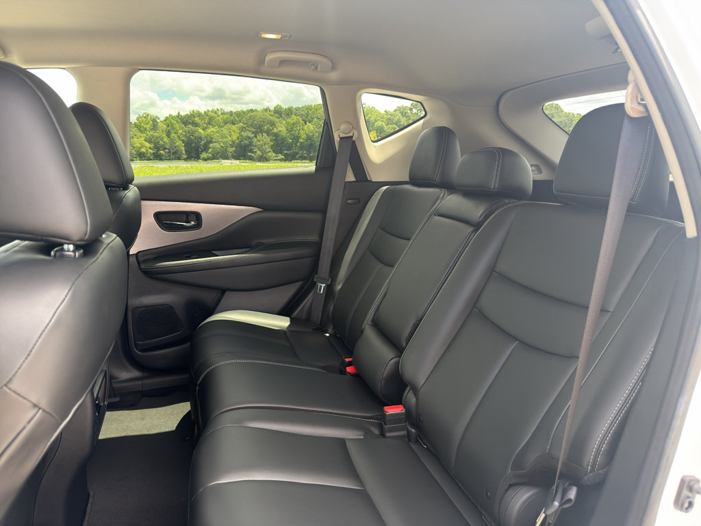 Certified 2024 Nissan Murano SV w/ SV Midnight Edition Package FWD image 14
