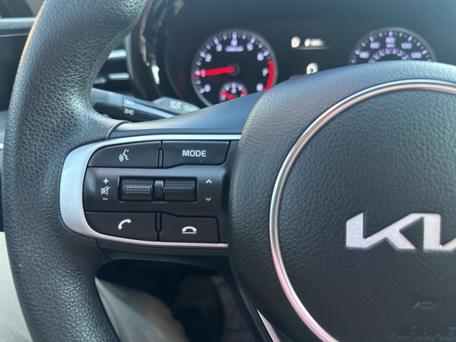 Used 2023 Kia K5 LXS image 33