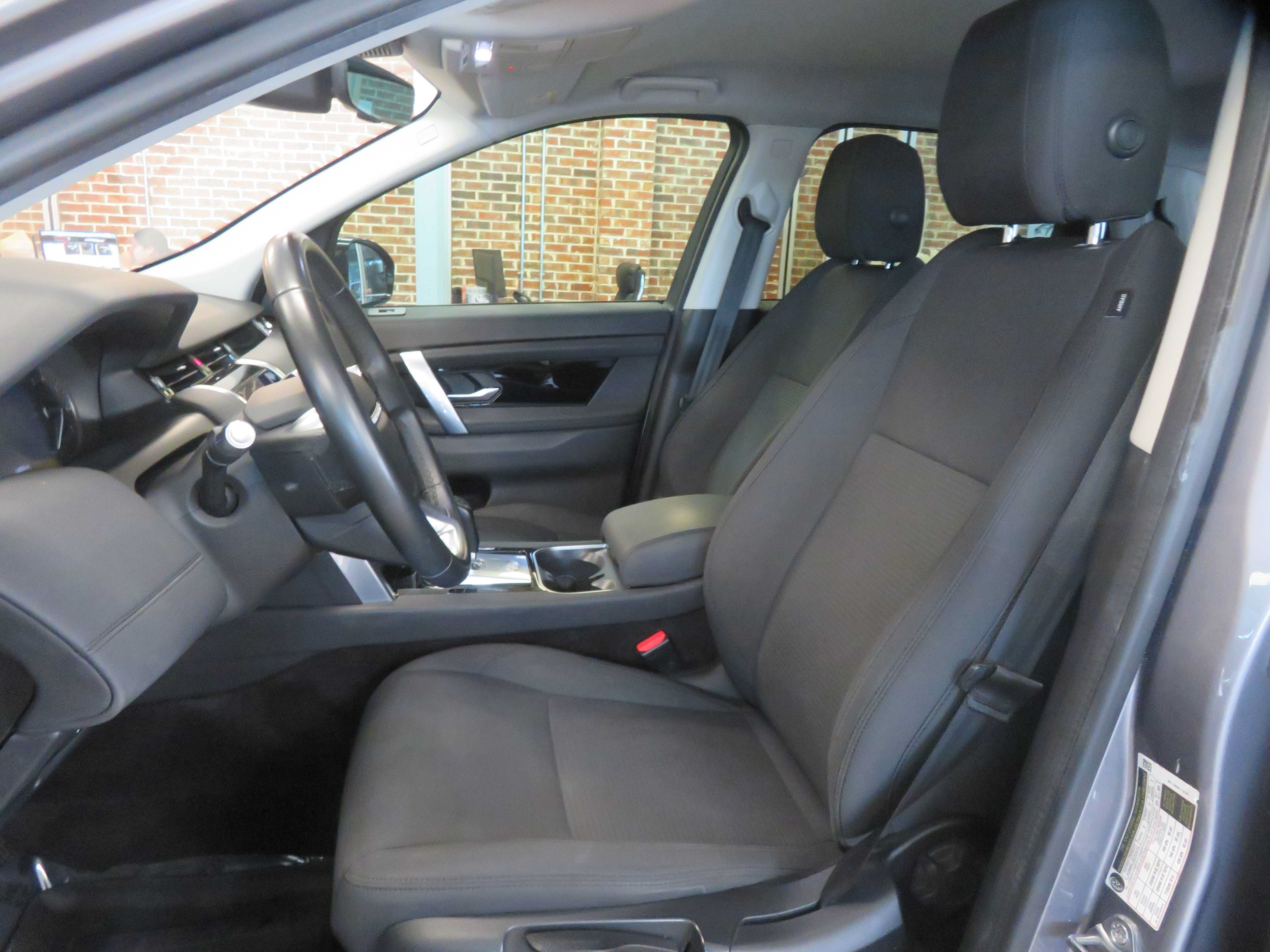 Used 2020 Land Rover Discovery Sport AWD/4WD image 15