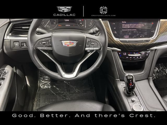 Used 2021 Cadillac XT6 Premium Luxury FWD image 13