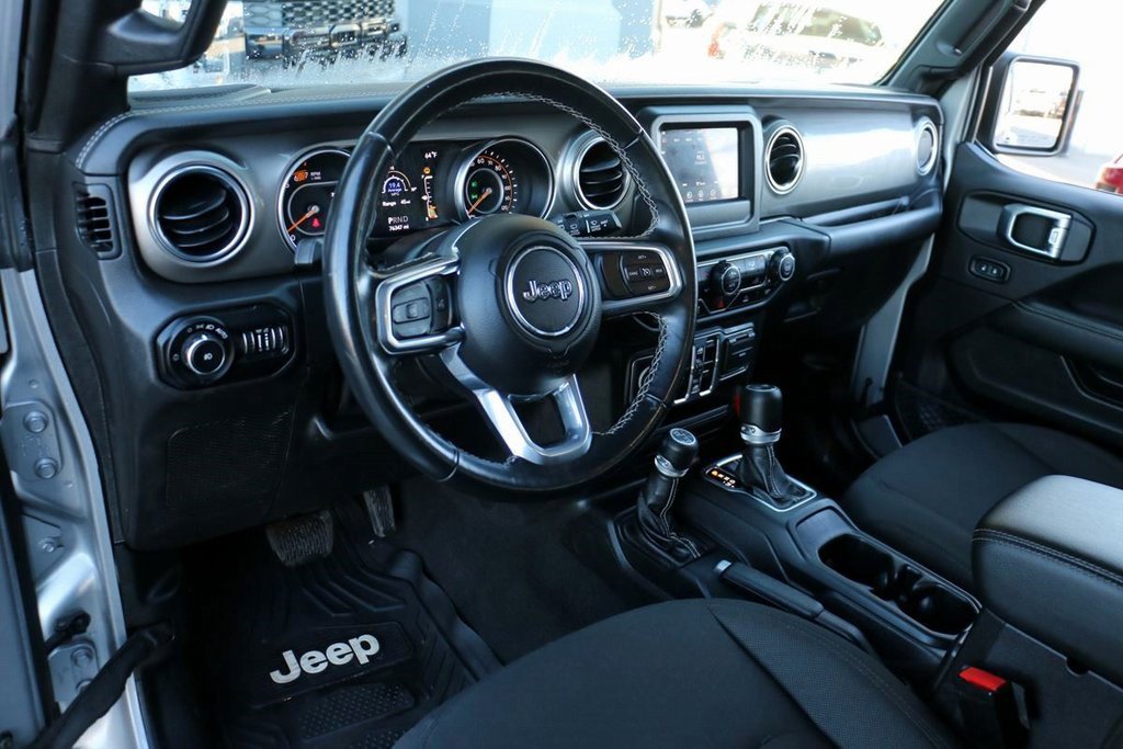 Used 2021 Jeep Wrangler Unlimited Sahara image 15