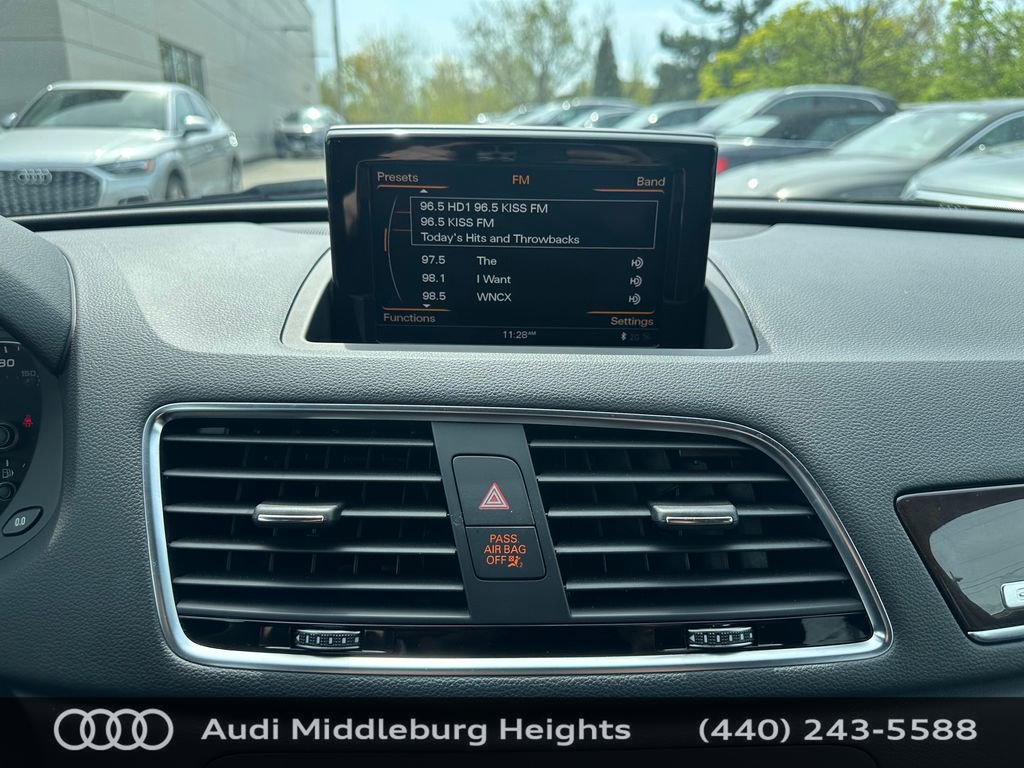 Used 2016 Audi Q3 2.0T Premium Plus w/ Technology Package AWD/4WD image 20