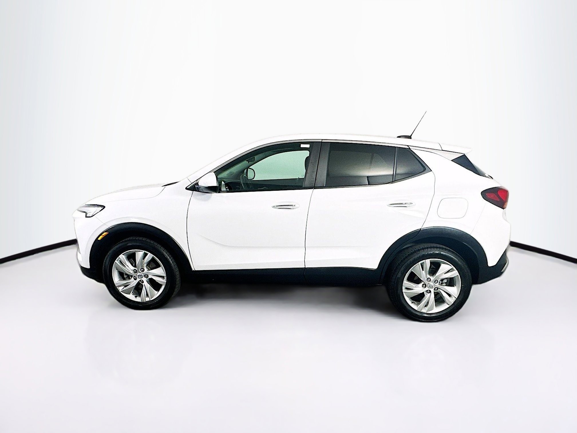 Used 2024 Buick Encore GX Preferred image 4