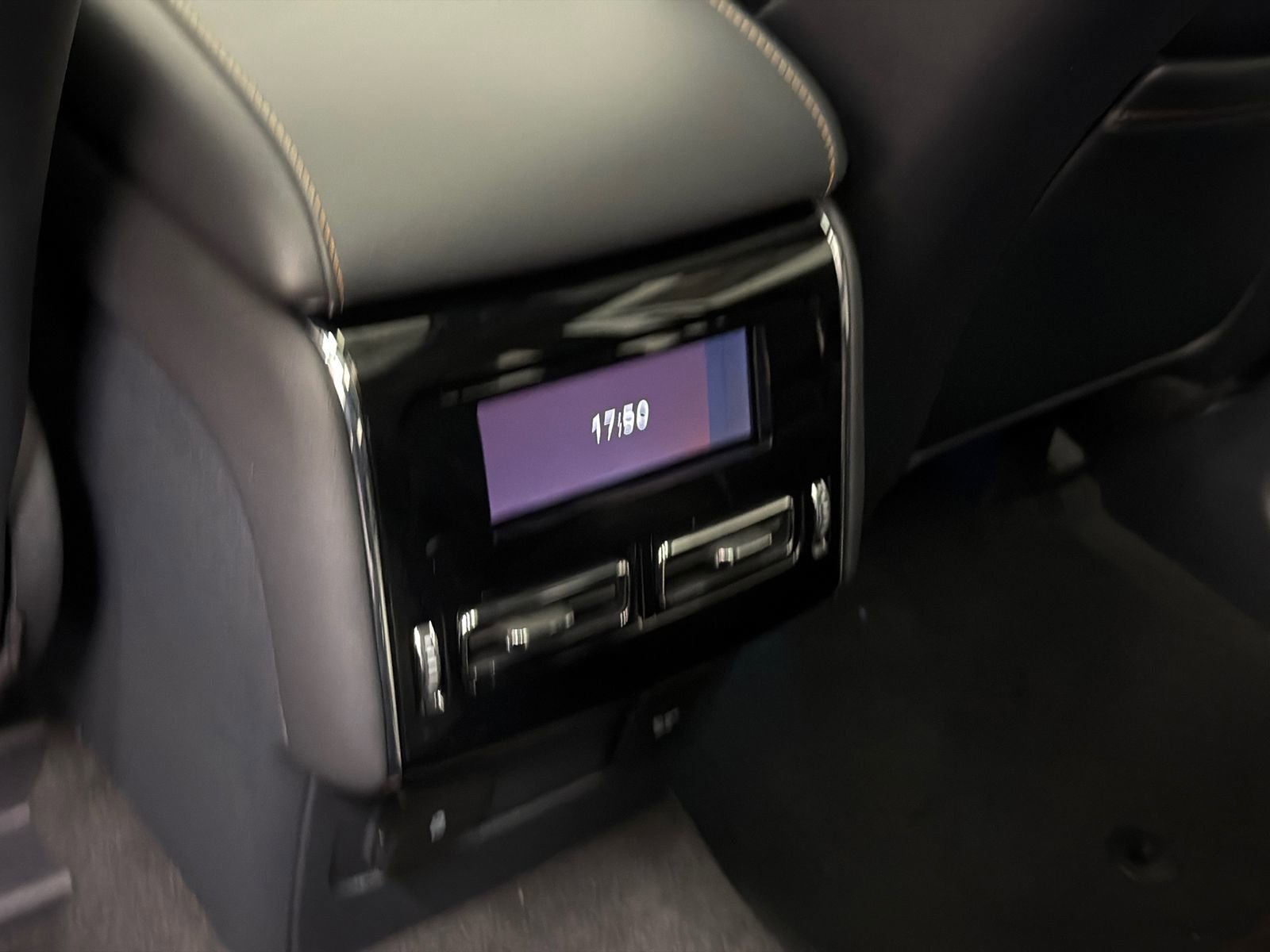 New 2026 Lincoln Aviator Black Label w/ Dynamic Handling Package image 21